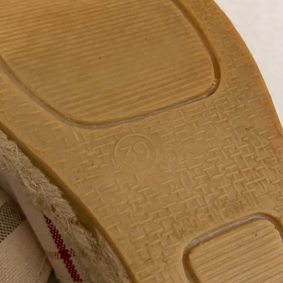 Burberry | Nova Check Canvas Closed Toe Tie Slingback Espadrilles EU 39/US 9 - Picture 12 of 14